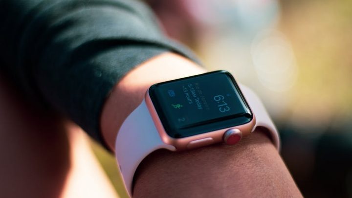Jak wymienić szybkę w Apple Watch?